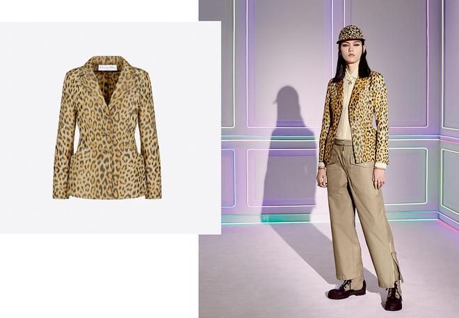 La chaqueta Bar Mizza, con estampado de leopardo, de la colección otoño 2021 de Christian Dior