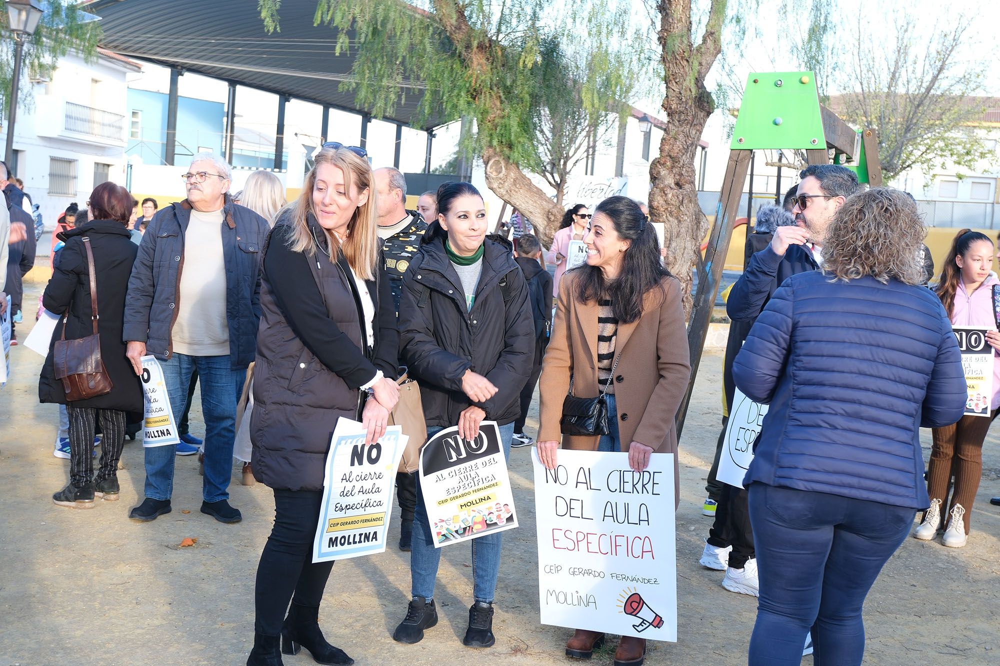 Protesta en Mollina por la supresión del Aula de Educación Especial.
