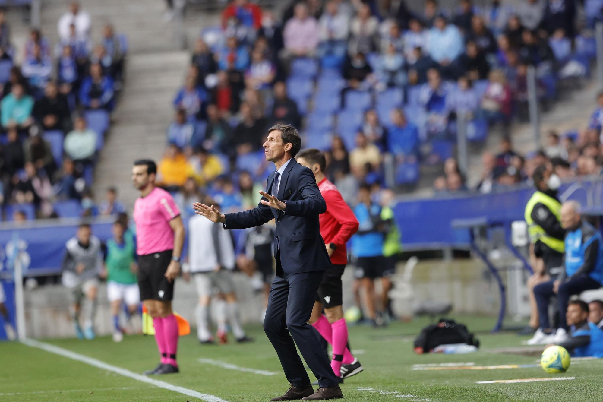 El partido del Oviedo ante el Ibiza, en imágenes