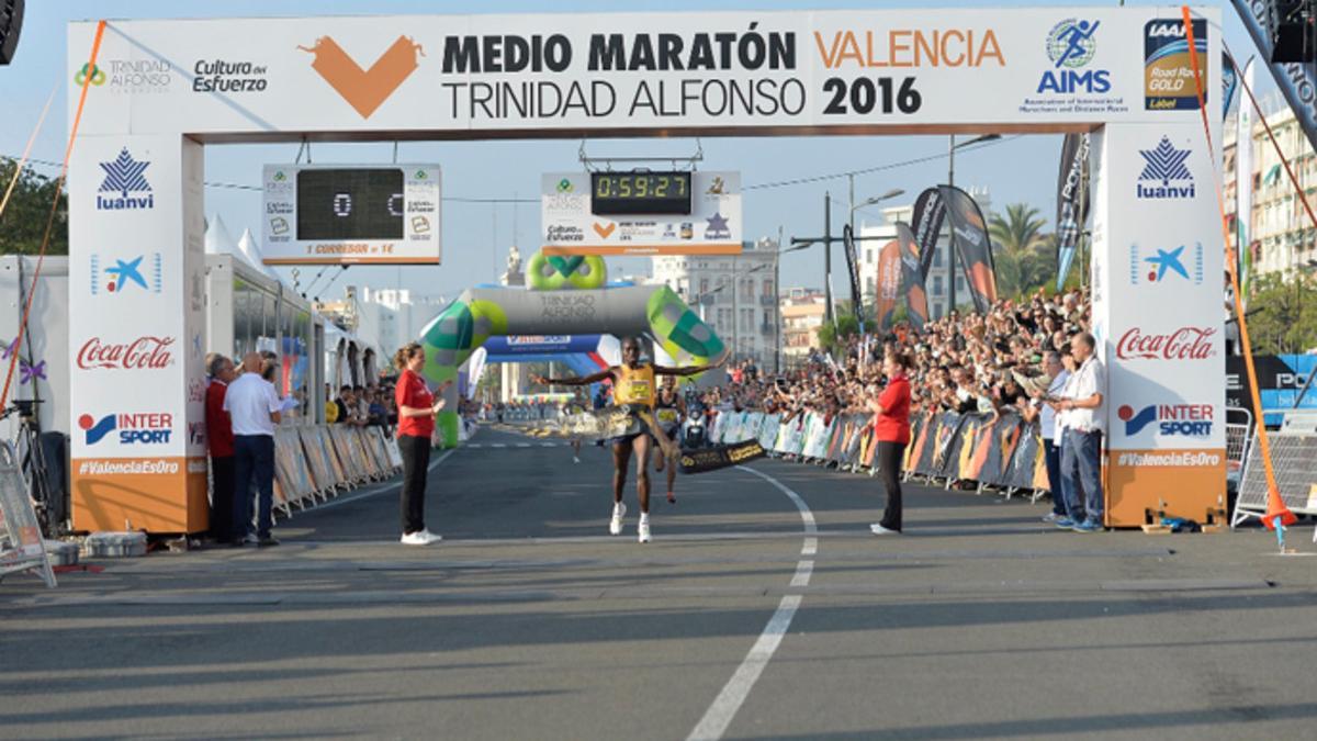 Kibet, vencedor en Valencia