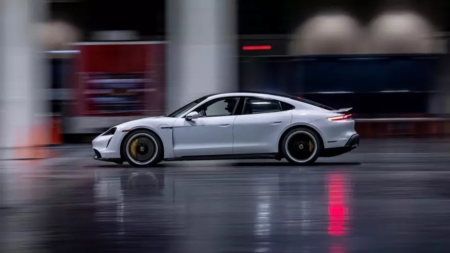 El Porsche Taycan logra un nuevo e increíble récord Guinness