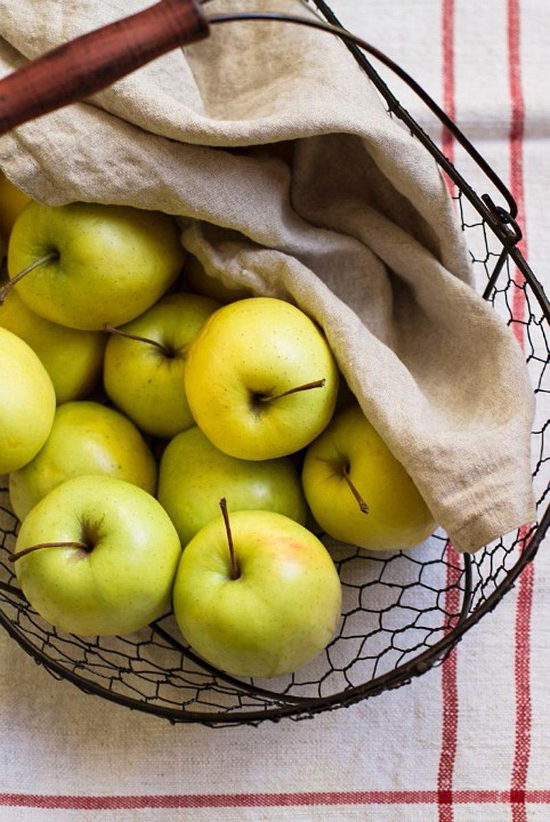 8 alimentos para tu higiene bucal: manzanas