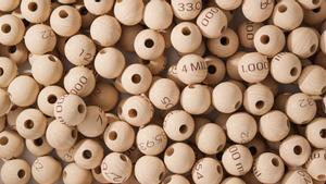 Las bolas de la Lotería de Navidad.