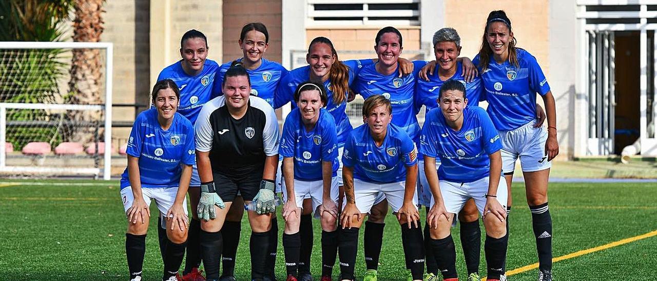 Primer quipo femenino del Foios Atlètic CF.  | A.F.