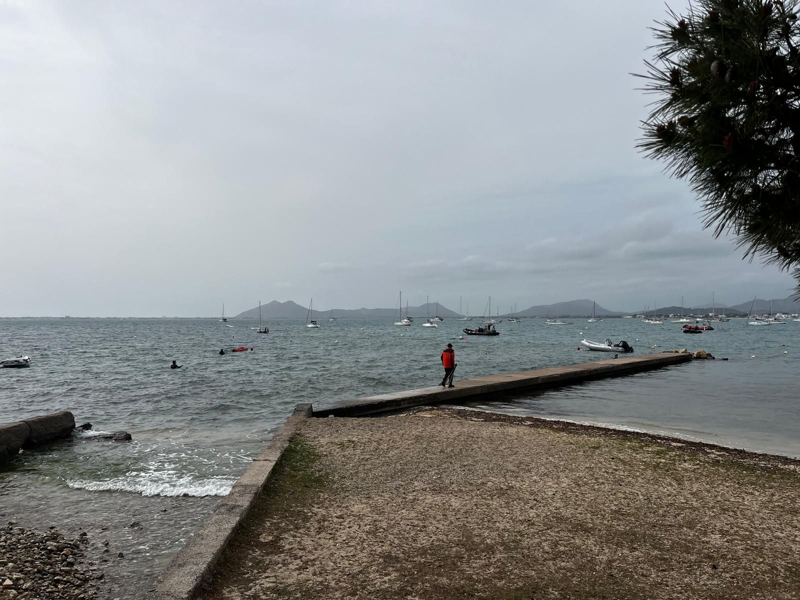 Así ha sido la limpieza comunitaria de la bahía de Pollença