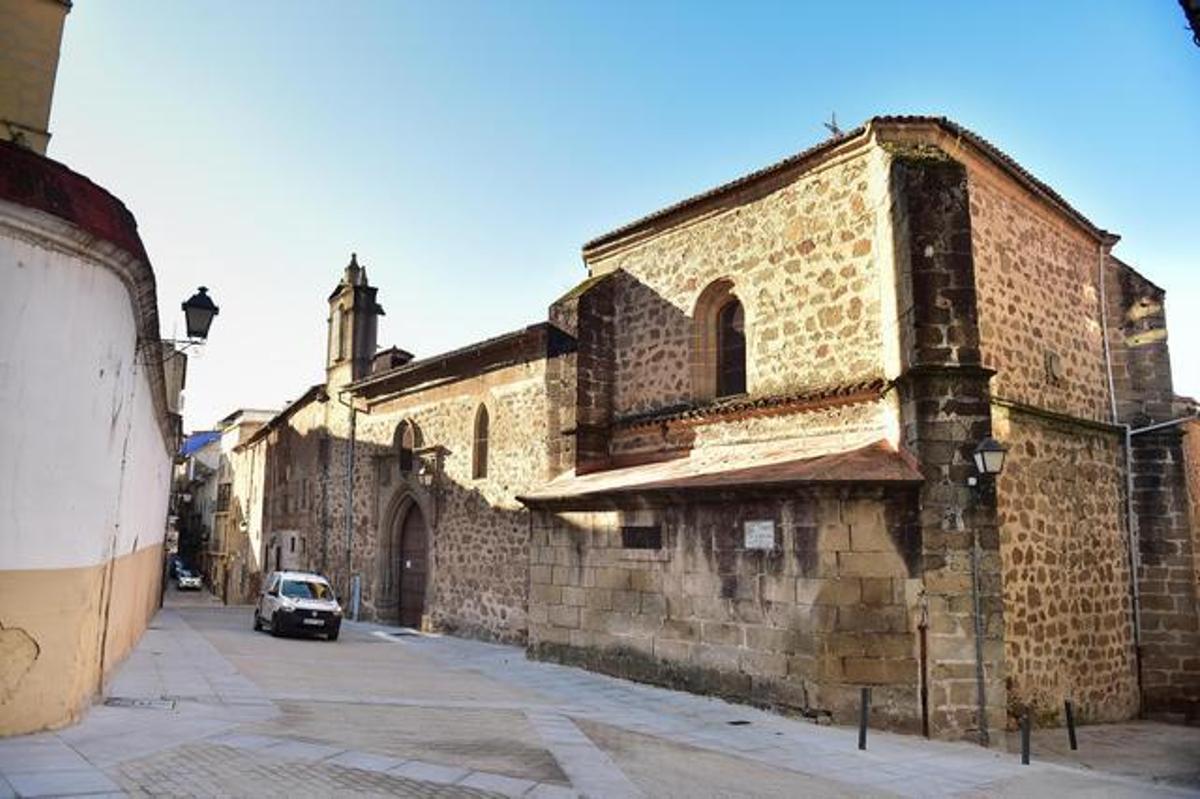 Convento de San Ildefonso, donde se ubicará el espacio multimedia sobre la fundación de Plasencia.