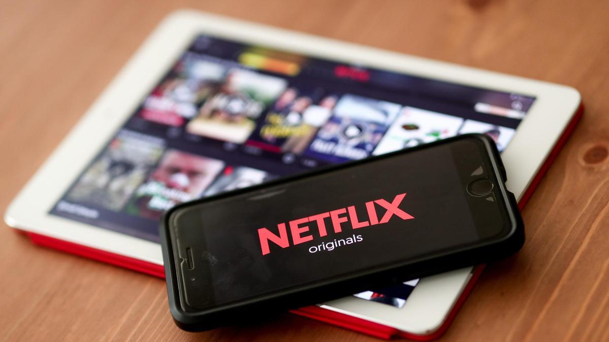 Netflix se dispara en Bolsa un 10% tras batir un nuevo récord de suscriptores.