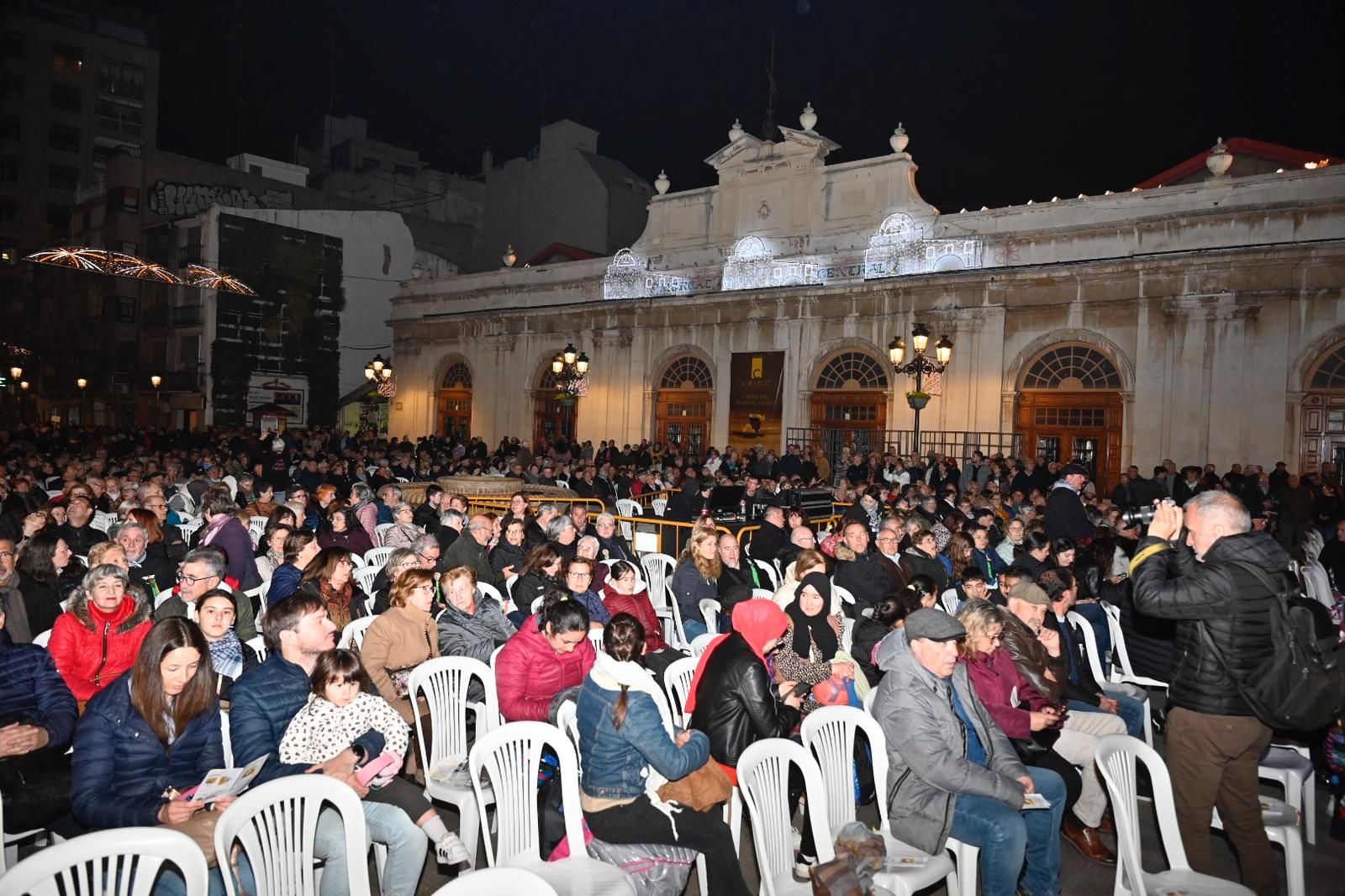 Galería de fotos:  XXII Homenaje de Castelló a la Dolçaina y el Tabal en la plaza Mayor