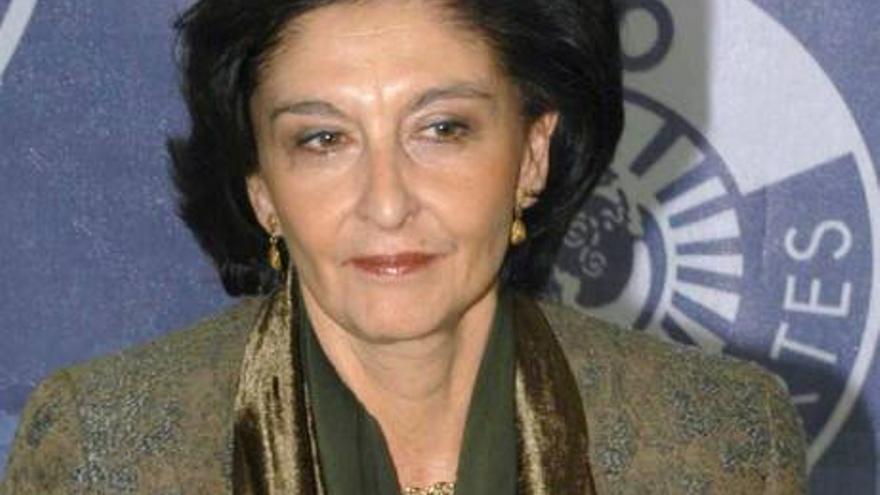 Muere Elena Arnedo, la primera mujer de Miguel Boyer