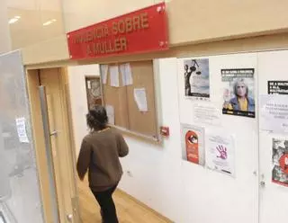 Los forenses de A Coruña emiten más de un informe al día sobre violencia de género