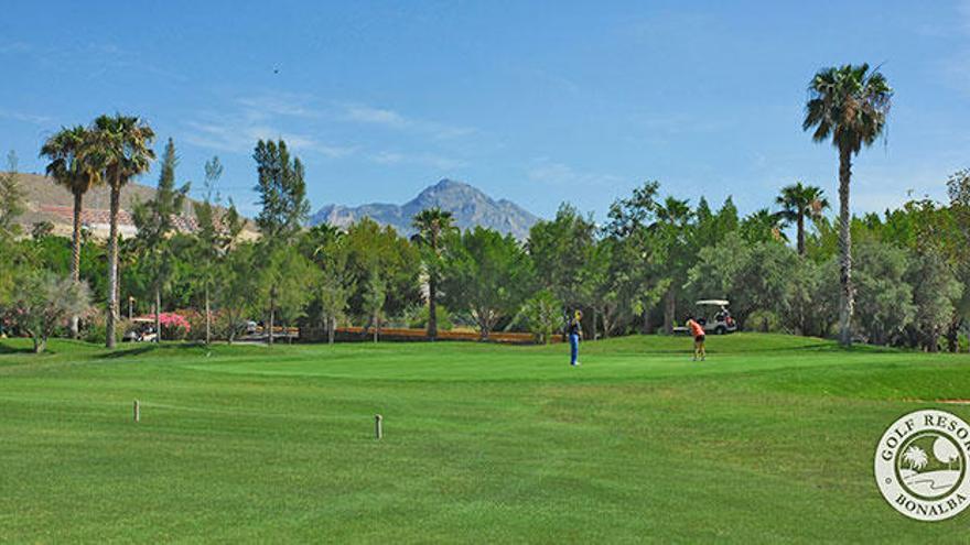 Si eres jugador aficionado de golf participa en el I Trofeo Diputación de Alicante