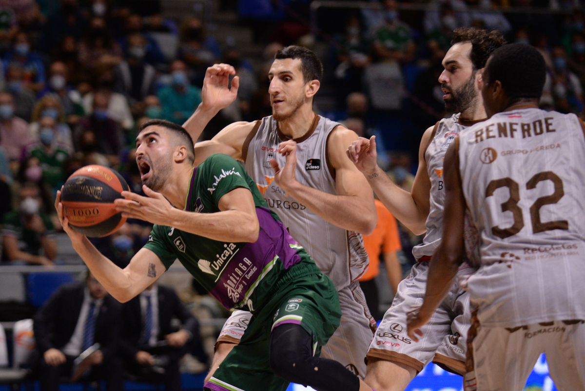 Las imágenes del Unicaja - San Pablo Burgos en el Martín Carpena.