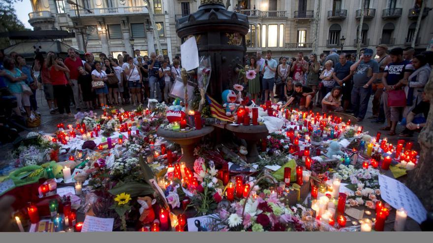 Concentraciones en Barcelona contra los atentados