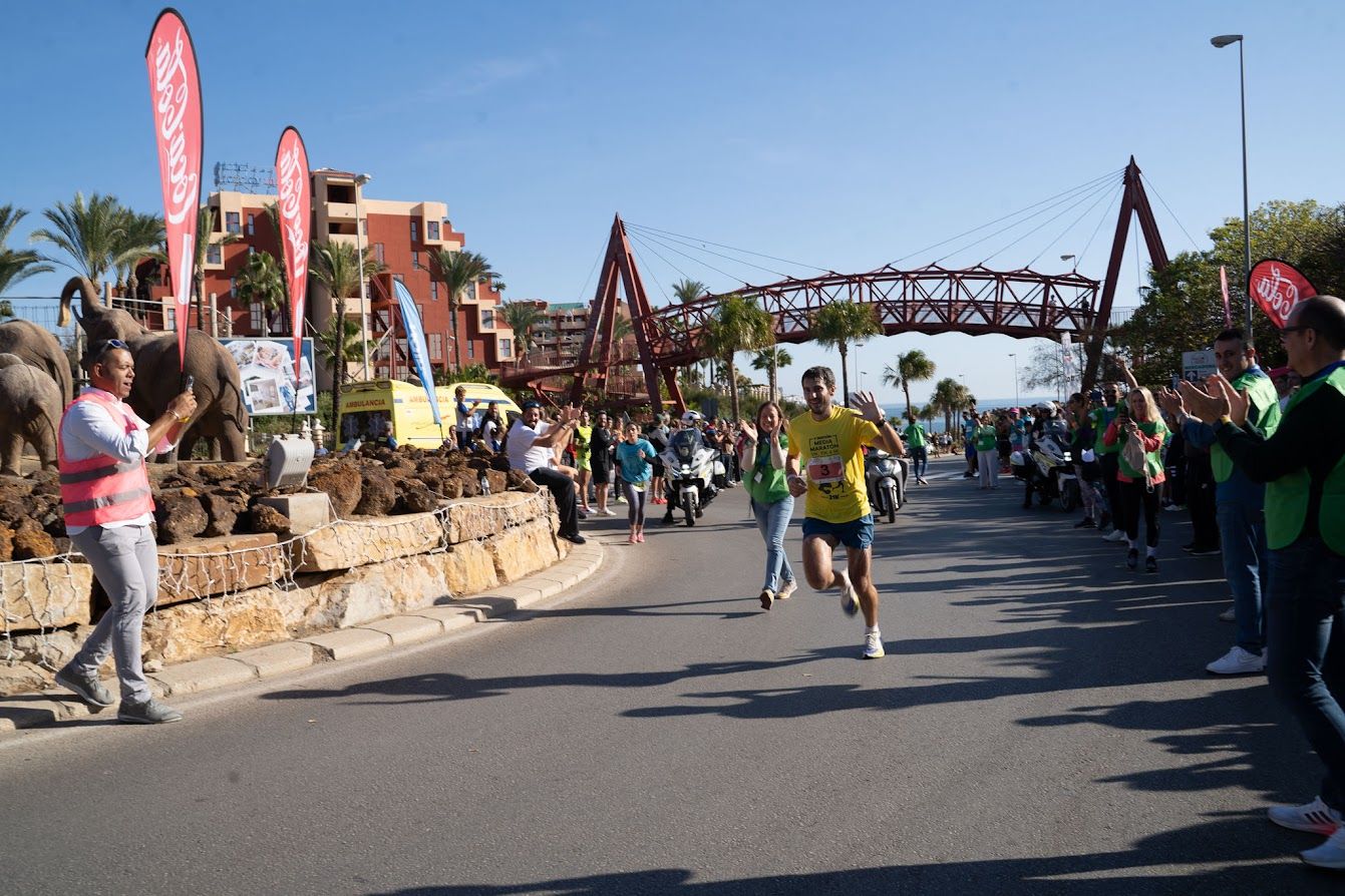 Una imagen de la VIII Carrera Litoral de Benalmádena.