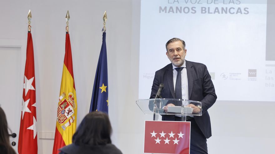 Primera grieta en la Comunidad de Madrid: Enrique López &#039;se borra&#039; de la comparecencia para apoyar a Ayuso