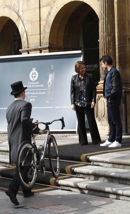 Gómez Noya a su llegada a Oviedo