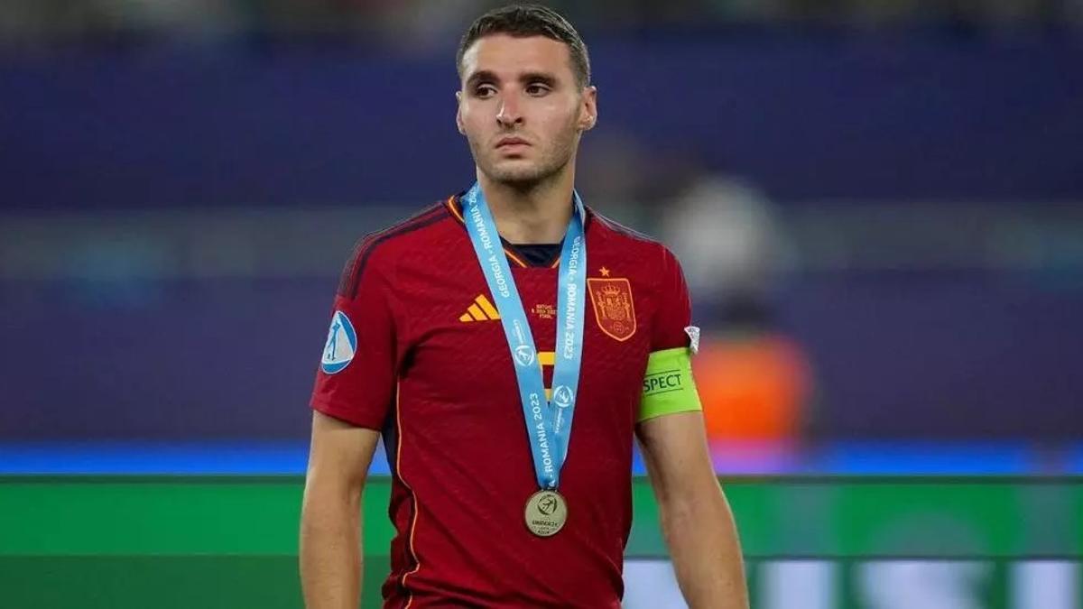 Abel Ruiz, con la medalla de subcampeón de Europa.