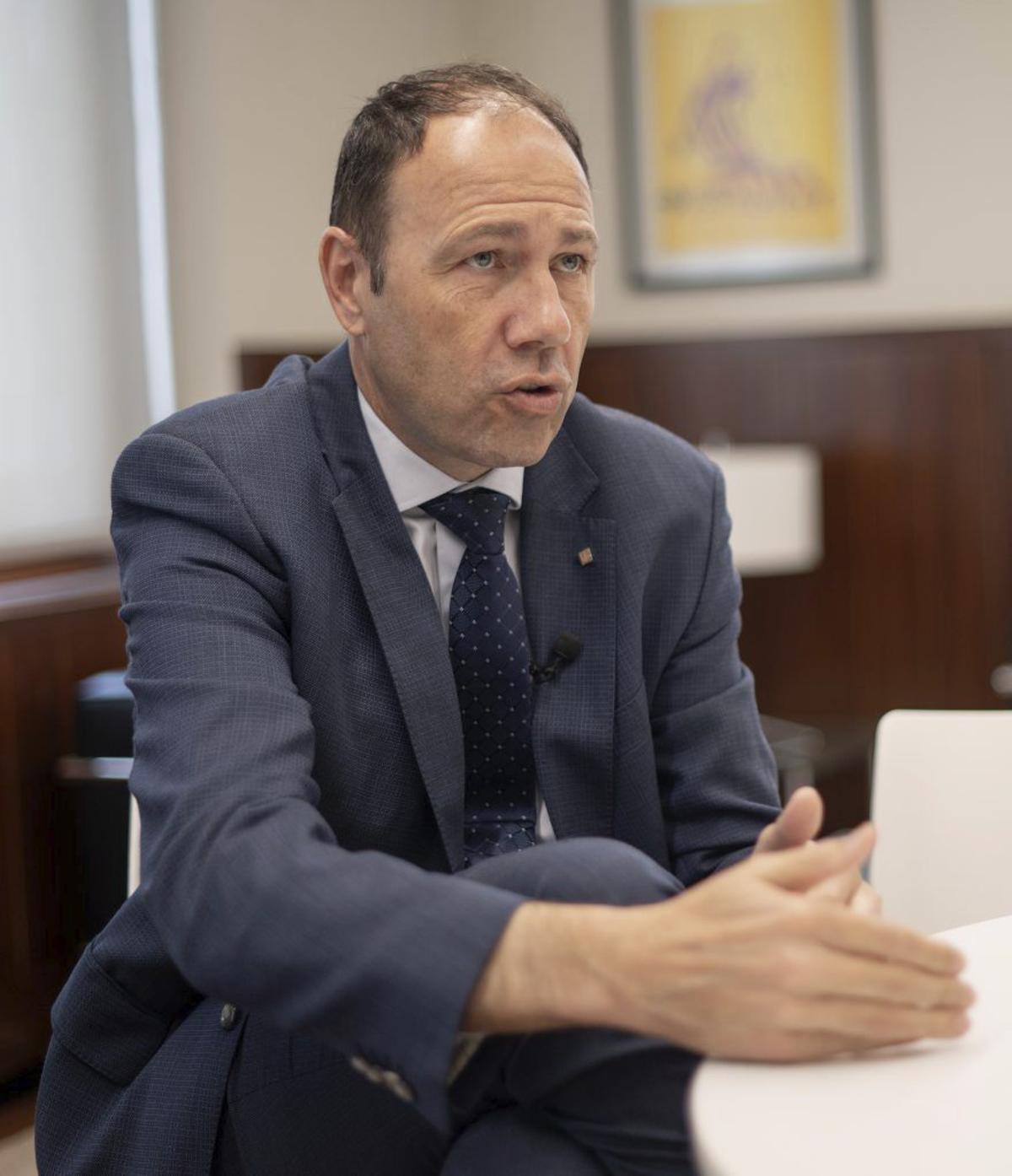 Berni Álvarez: "Que Messi hagi comprat el Cornellà és positiu"