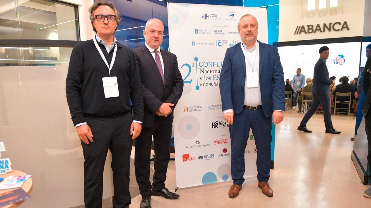 Luis Diz, Gonzalo Castro y Ramón Mas, en el congreso