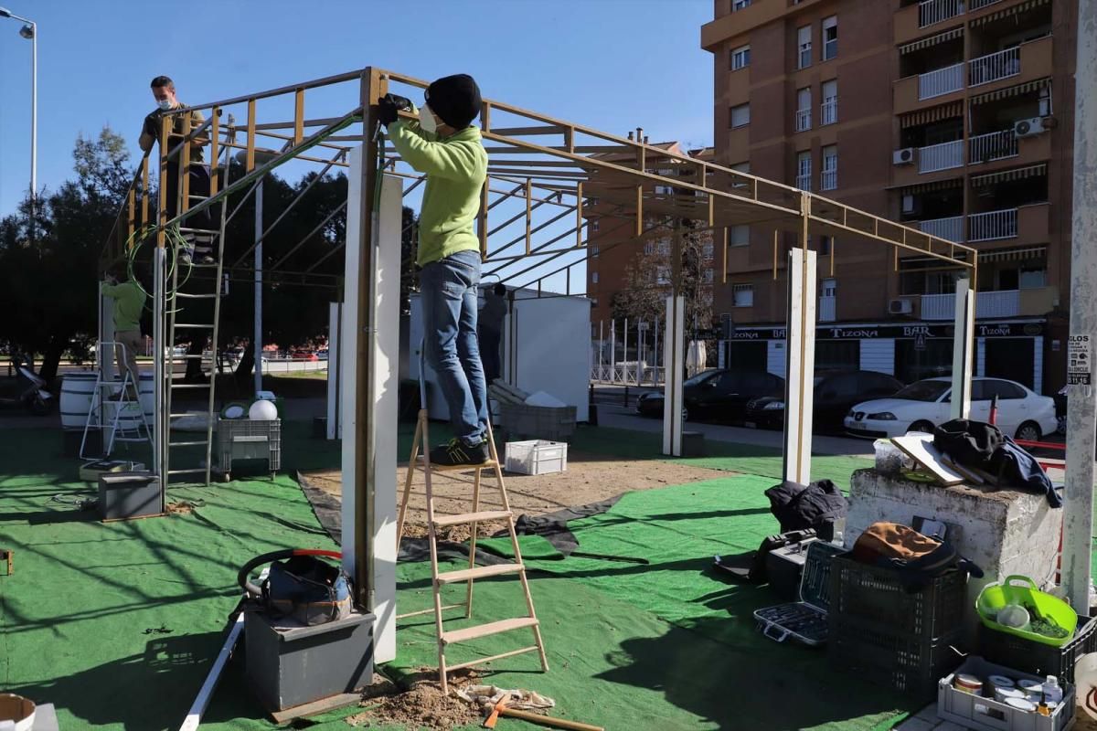 Arranca el montaje de puestos de caracoles