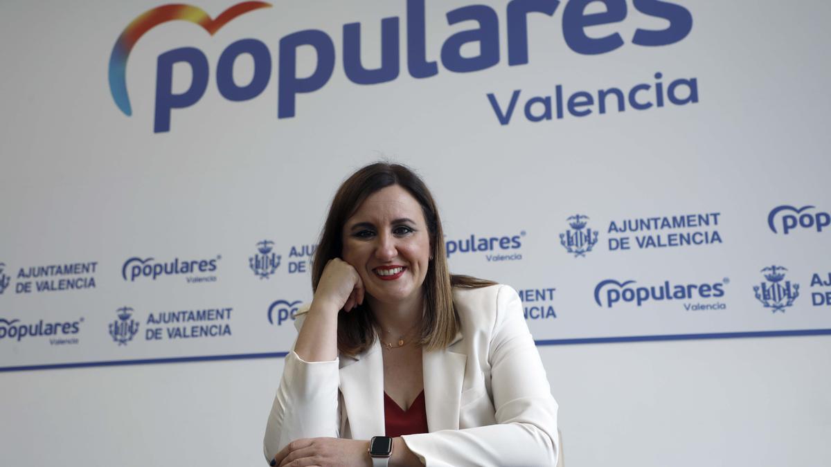 María José Catalá ha denunciado la elevada lista de espera en el servicio de ayuda a domicilio.