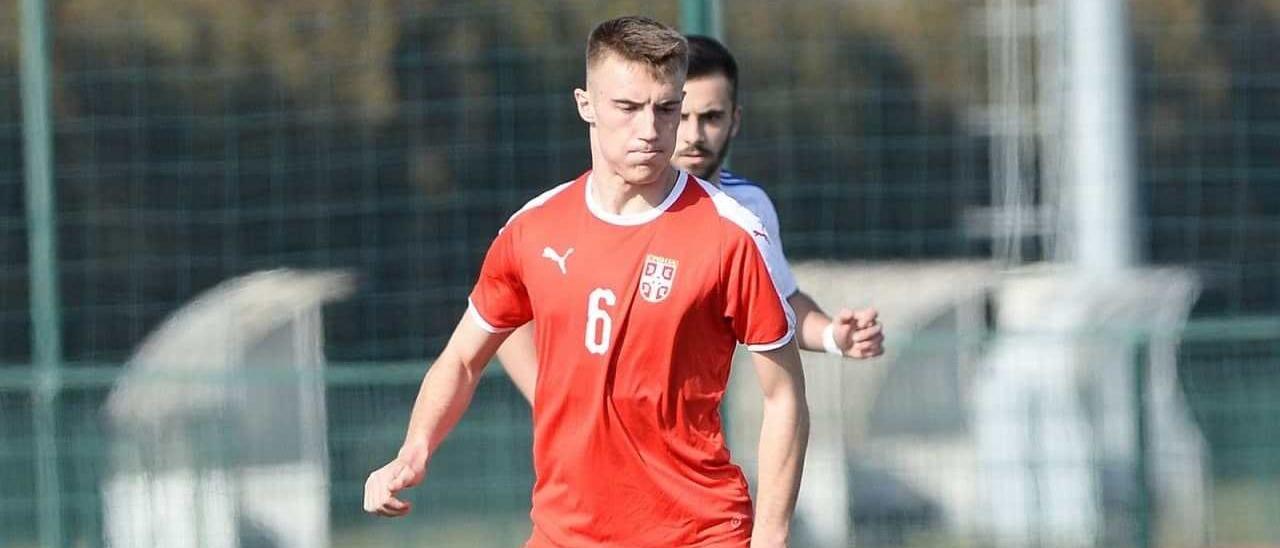 Bragarnik pone sus ojos en la perla del fútbol serbio - Información
