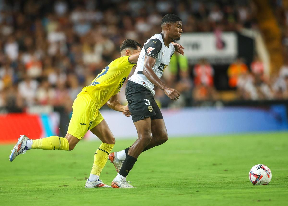 Mosquera durante el Valencia-Villarreal