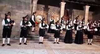VÍDEO | Así toca la banda As Portelas de Lubián en Las Victorias de Puebla de Sanabria