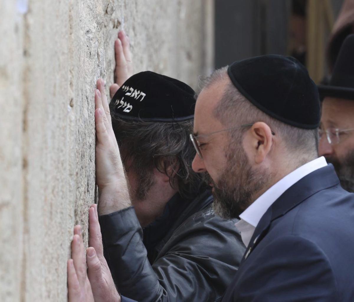 La inflació i la corrupció col·loquen Milei a la corda fluixa