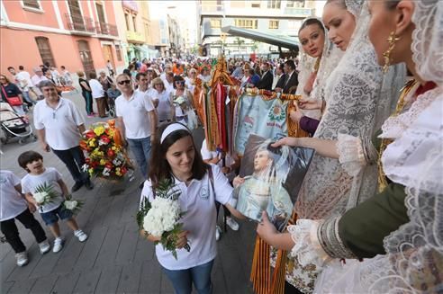 Ofrenda de flores a Sant Pasqual en Vila-real