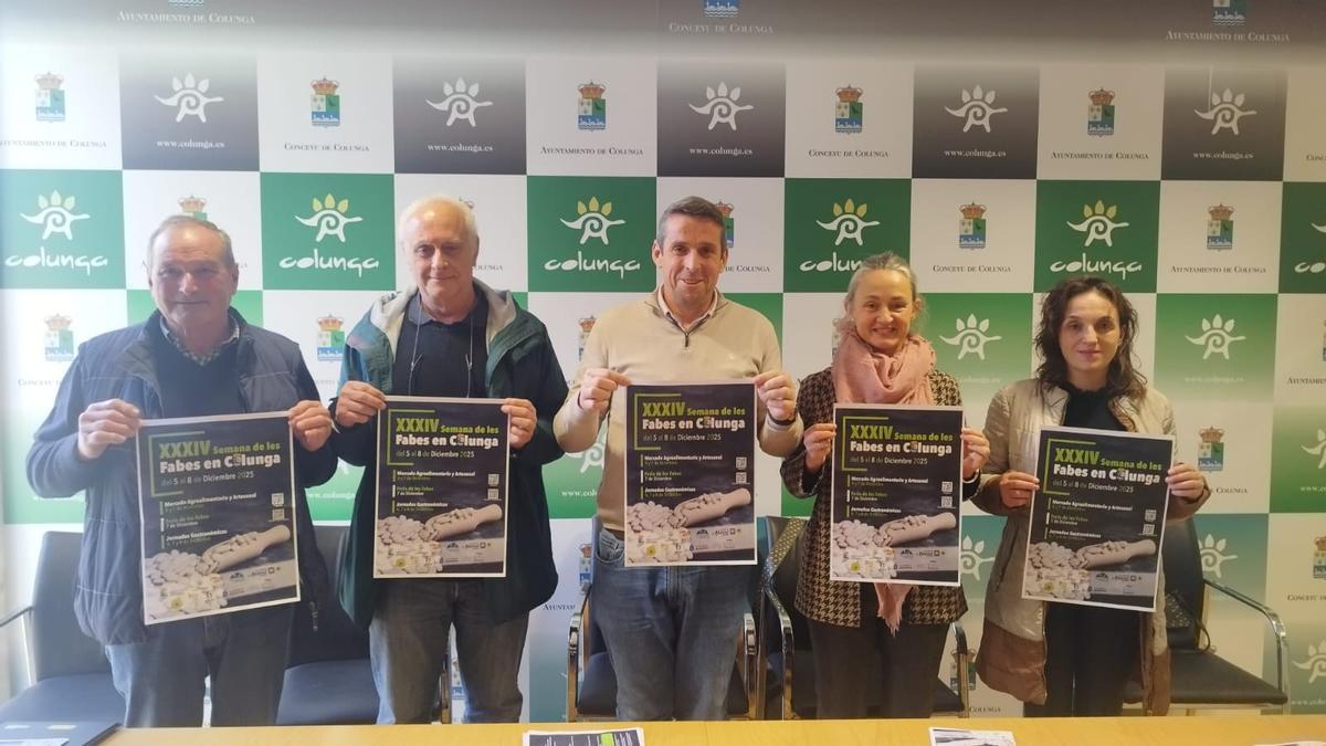 Por la izquierda, Ubaldino Martínez, Guillermo García, José Ángel Toyos, Marta Molleda y Cristina Cima