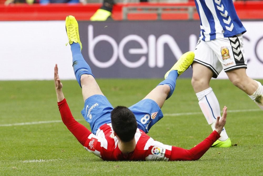 El partido entre el Sporting y el Alavés, en imágenes