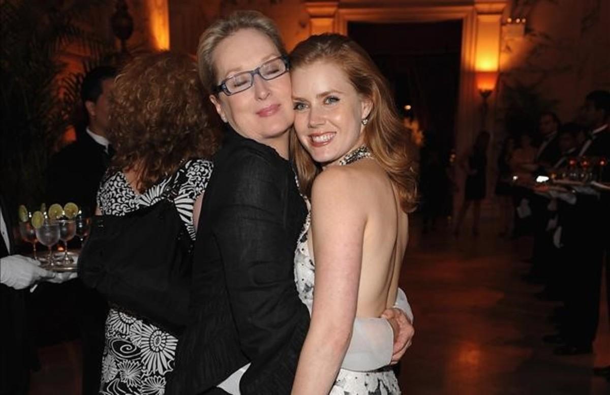 zentauroepp36403641 new york   july 30   meryl streep and amy adams attend the  161130182154