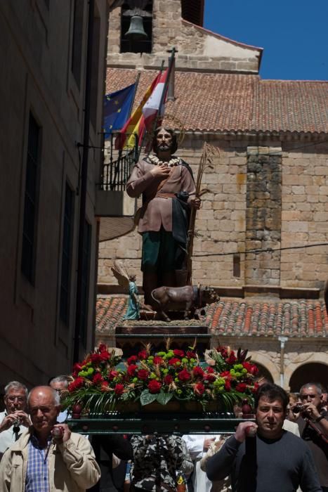 Celebración de San Isidro en Corrales del Vino