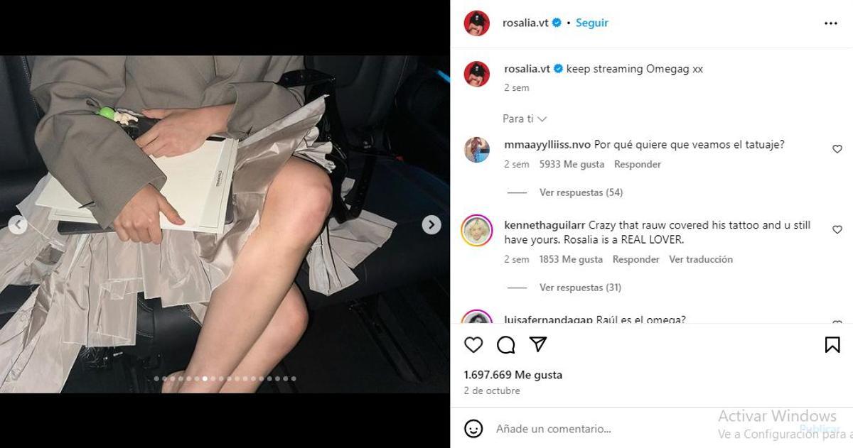 Publicación reciente de Rosalía en Instagram donde puede verse su Sonny Angel.