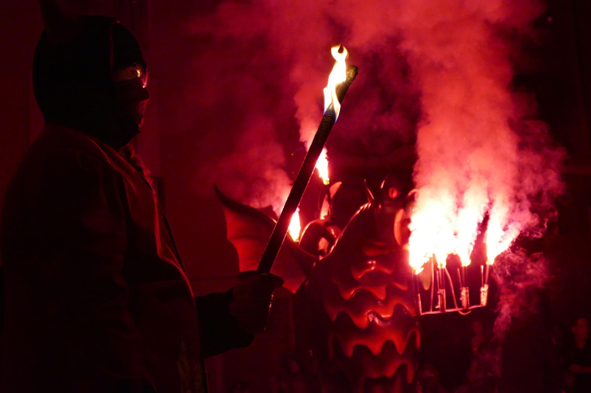 L'Encesa del Drac de Figueres es converteix en una nova tradició de les Festes de Sant Pere