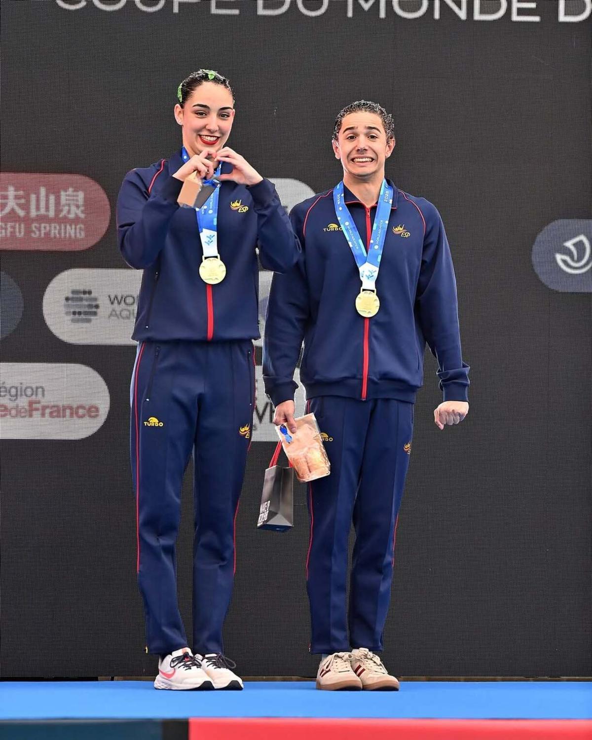 Natación artística. Judith Calvo y Jordi Cáceres, con su plata en París