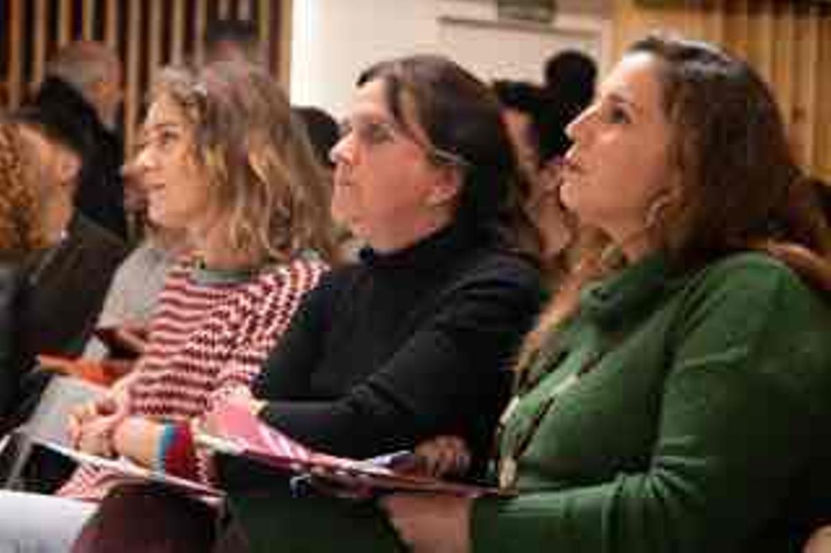 Jéssica Albiach, Gemma Tarafa y Candela López, en un acto de los Comuns