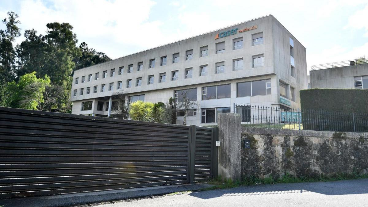 Exterior de la residencia de mayores de Vilaboa. // G. Santos