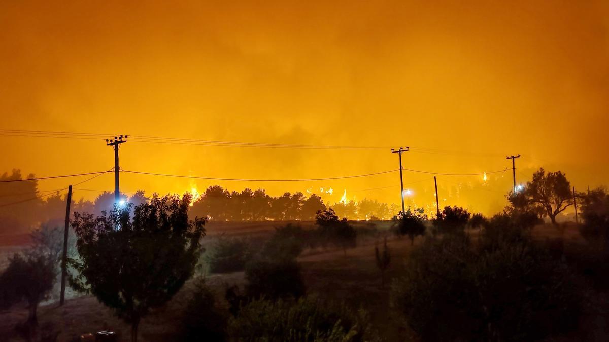 Incendios en Grecia y Turquía