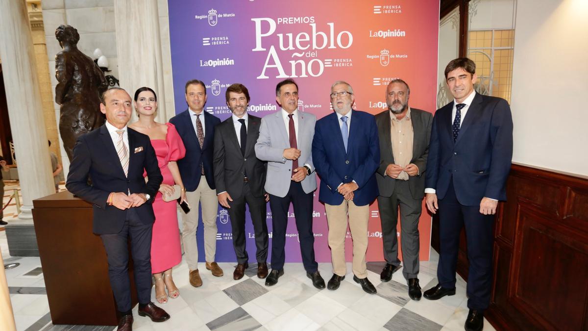 PREMIOS PUEBLO PRENSA IBERICA LA OPINION