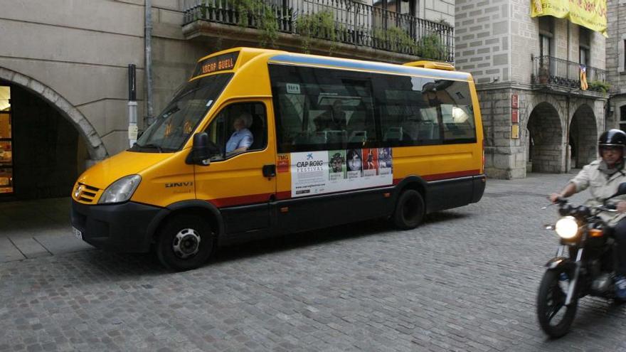 Un minibus de la línia 11.