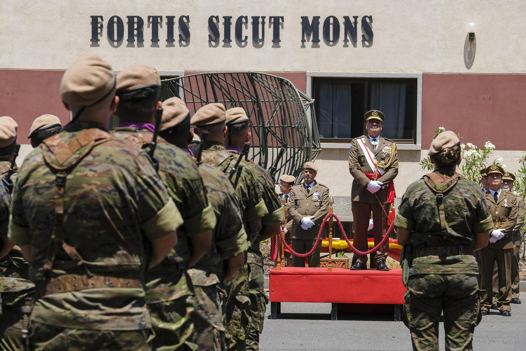 Acto militar por la festividad de San Fernando, patrón del Arma de Ingenieros