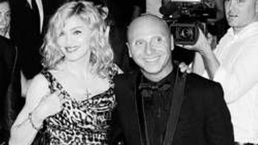 Madonna: LA ARTISTA VA DE FIESTA CON DOLCE &amp; GABBANA