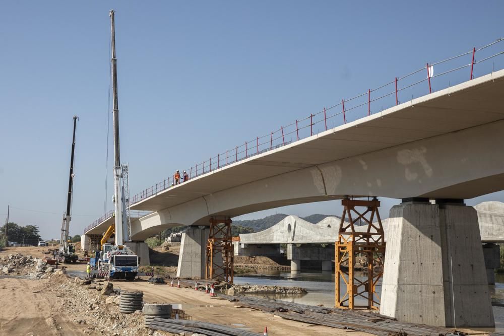 Reconstrucció del pont sobre el riu Tordera destruït pel Gloria