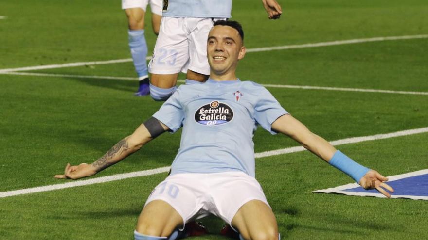 Aspas celebra un gol en Balaídos.