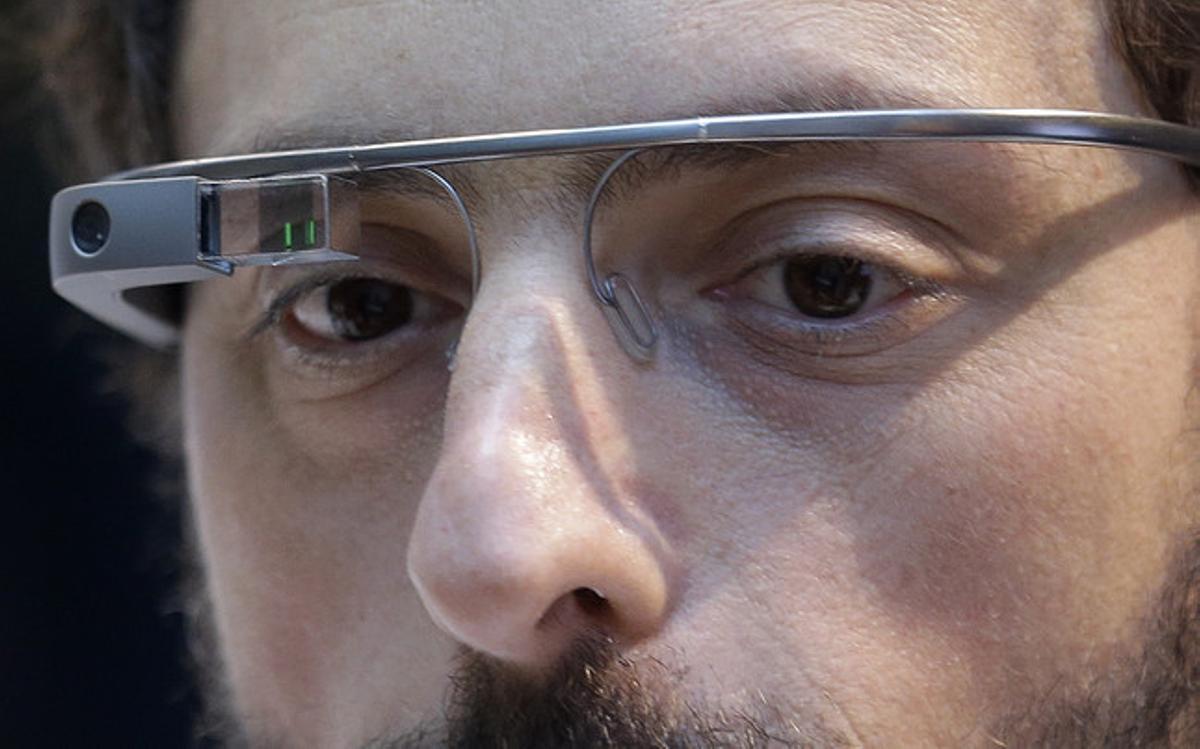 Sergey Brin, un dels cofundadors del prototip, amb unes Google Glass.