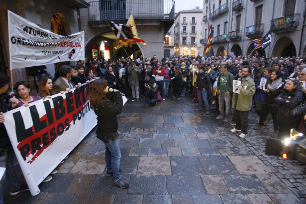 Concentració de suport als CDR a Girona