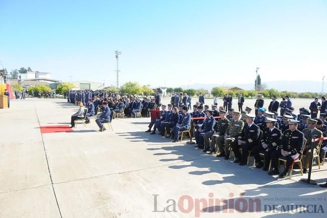 Homenaje al primer salto paracaidista militar en la Base Aérea de Alcantarilla