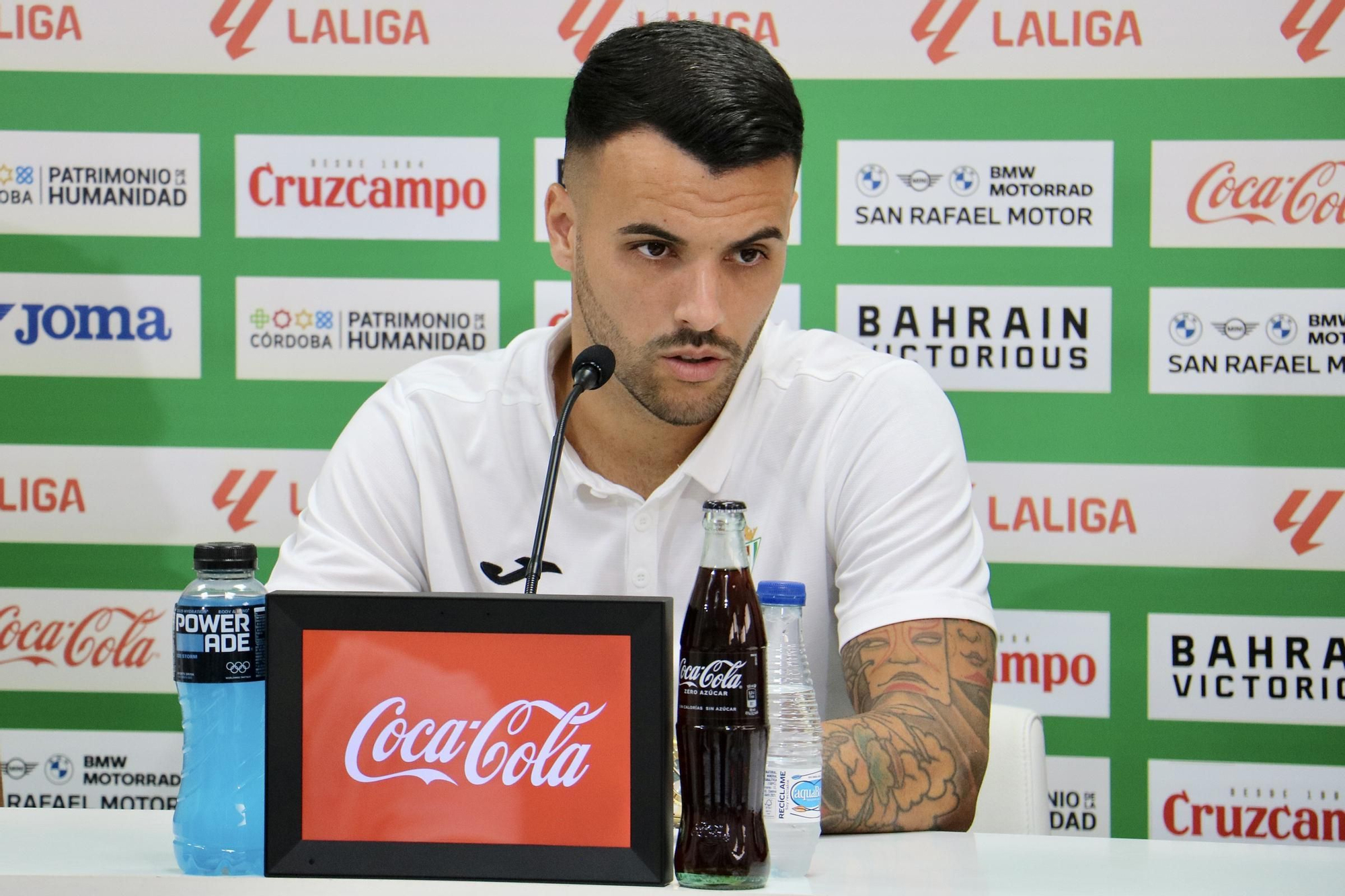 La presentación de Iker Álvarez, fomeyem y Álex Martín, en imágenes